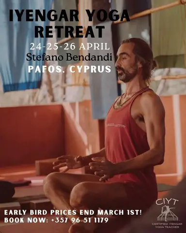 Iyengar Yoga Retreat: Stefano Bendandi