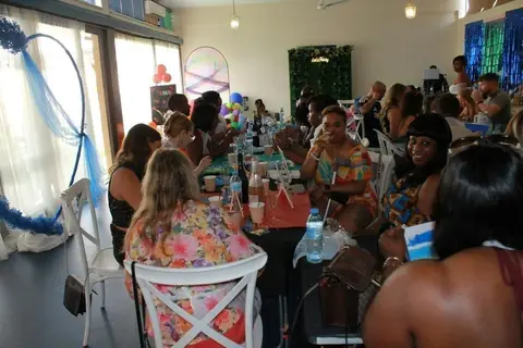 Nessa's sip & paint
